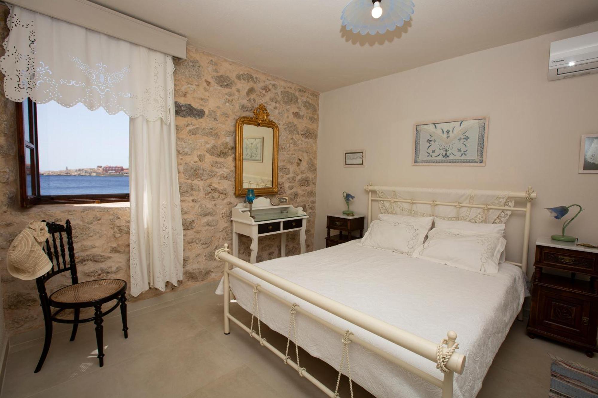 Villa Electra Chalki Town Екстер'єр фото